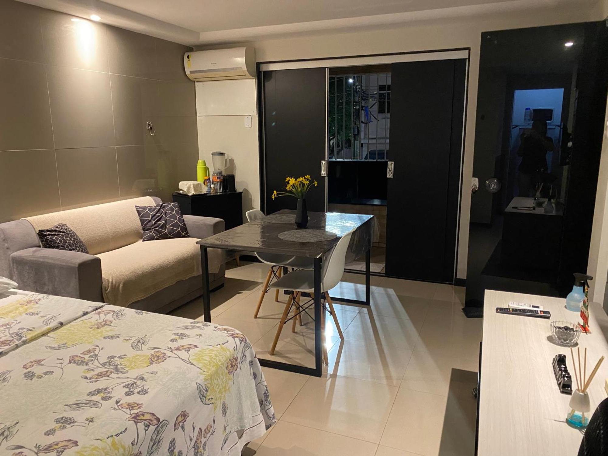 Flat Aju - Um Jeitinho Especial De Se Hospedar Em Aracaju. Uma Verdadeira Suite Master Todo Mobiliado No Capricho So Para Voce. ภายนอก รูปภาพ